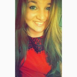 Meet your Posher, Michaela